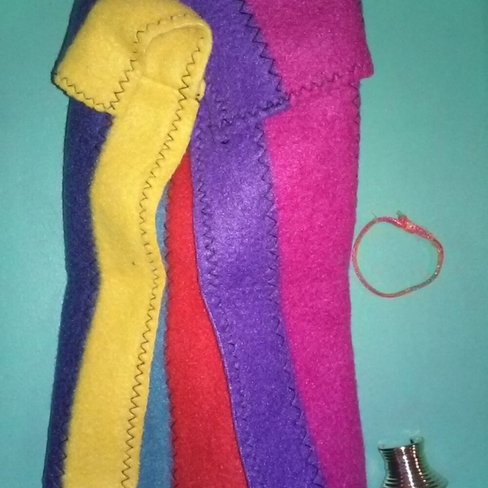 Dotw South Africa Barbie Fashion Cape & necklace Y2K